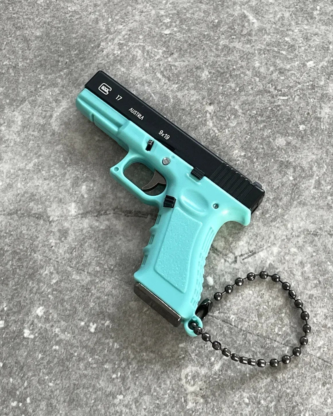 Clickraid™ Glock 17 Detachable Keychain