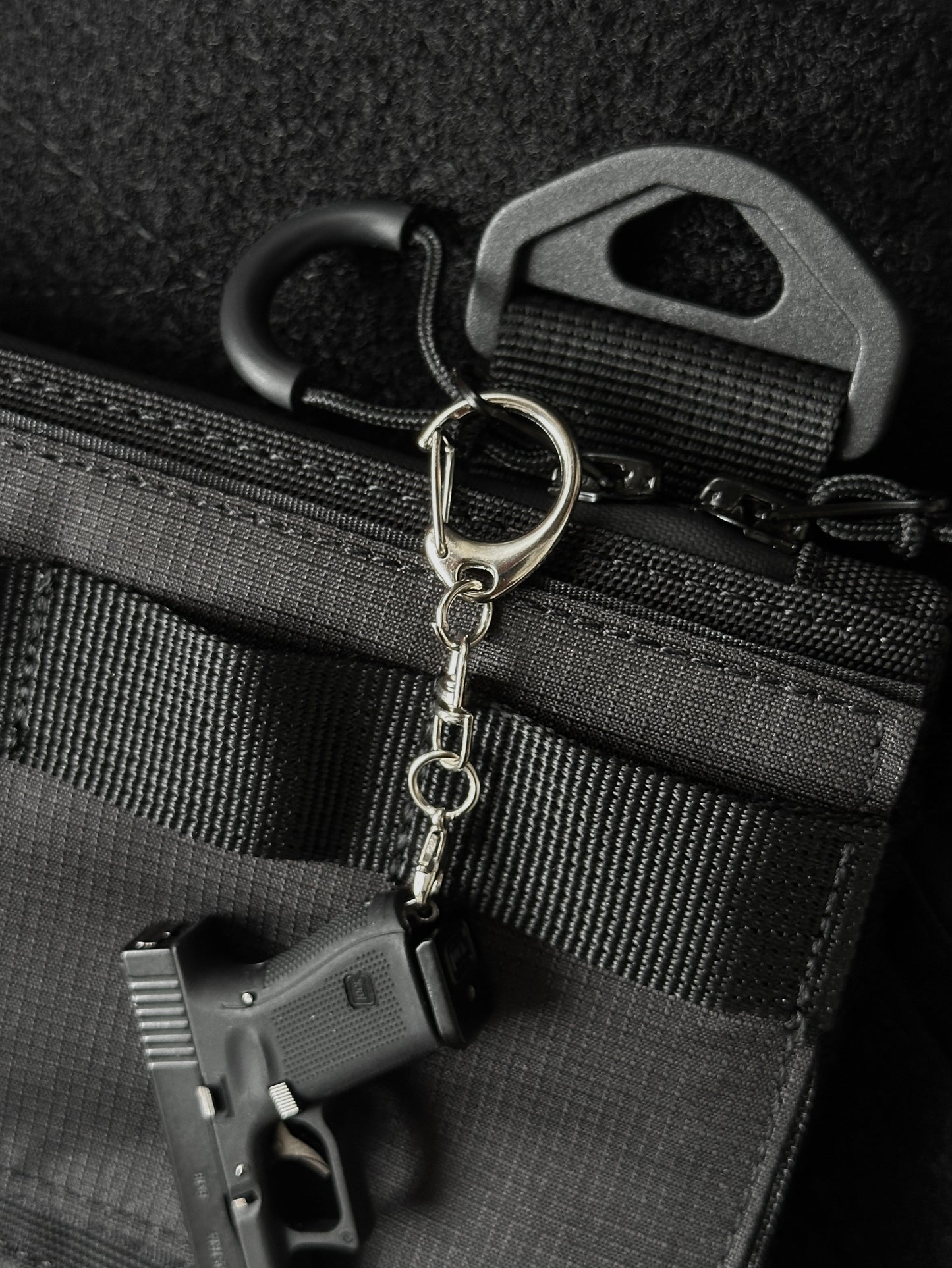 Clickraid™ Glock 19 Ejection Detachable Keychain with case