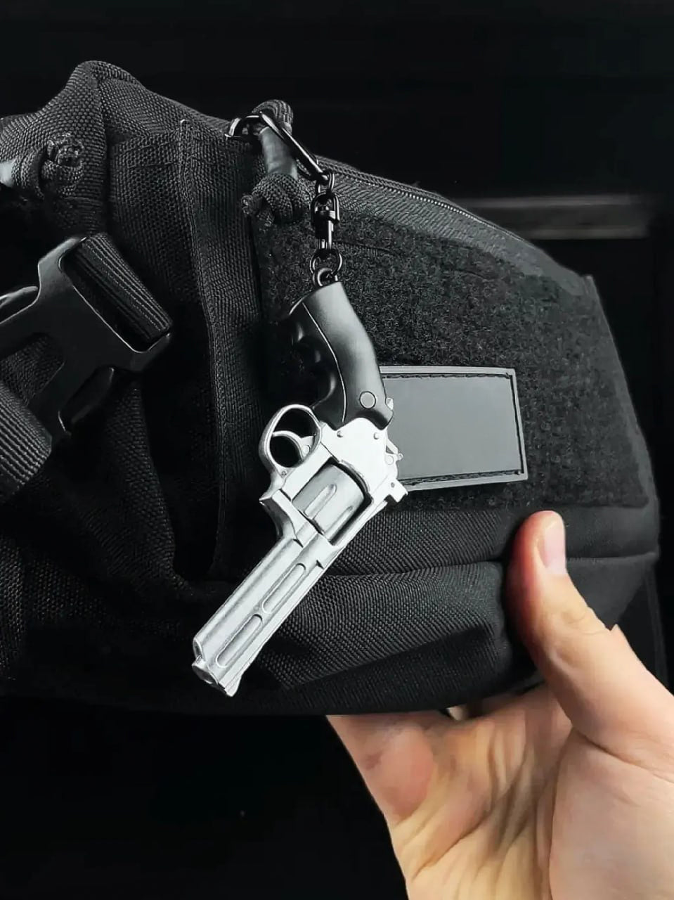 Clickraid™ Revolver Keychain