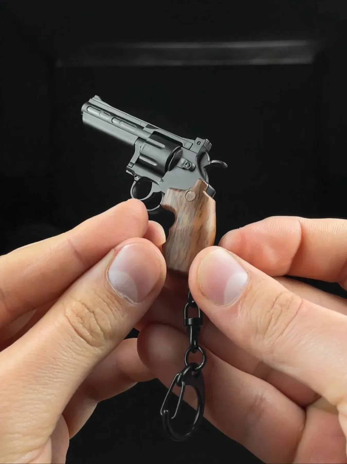 Clickraid™ Revolver Keychain