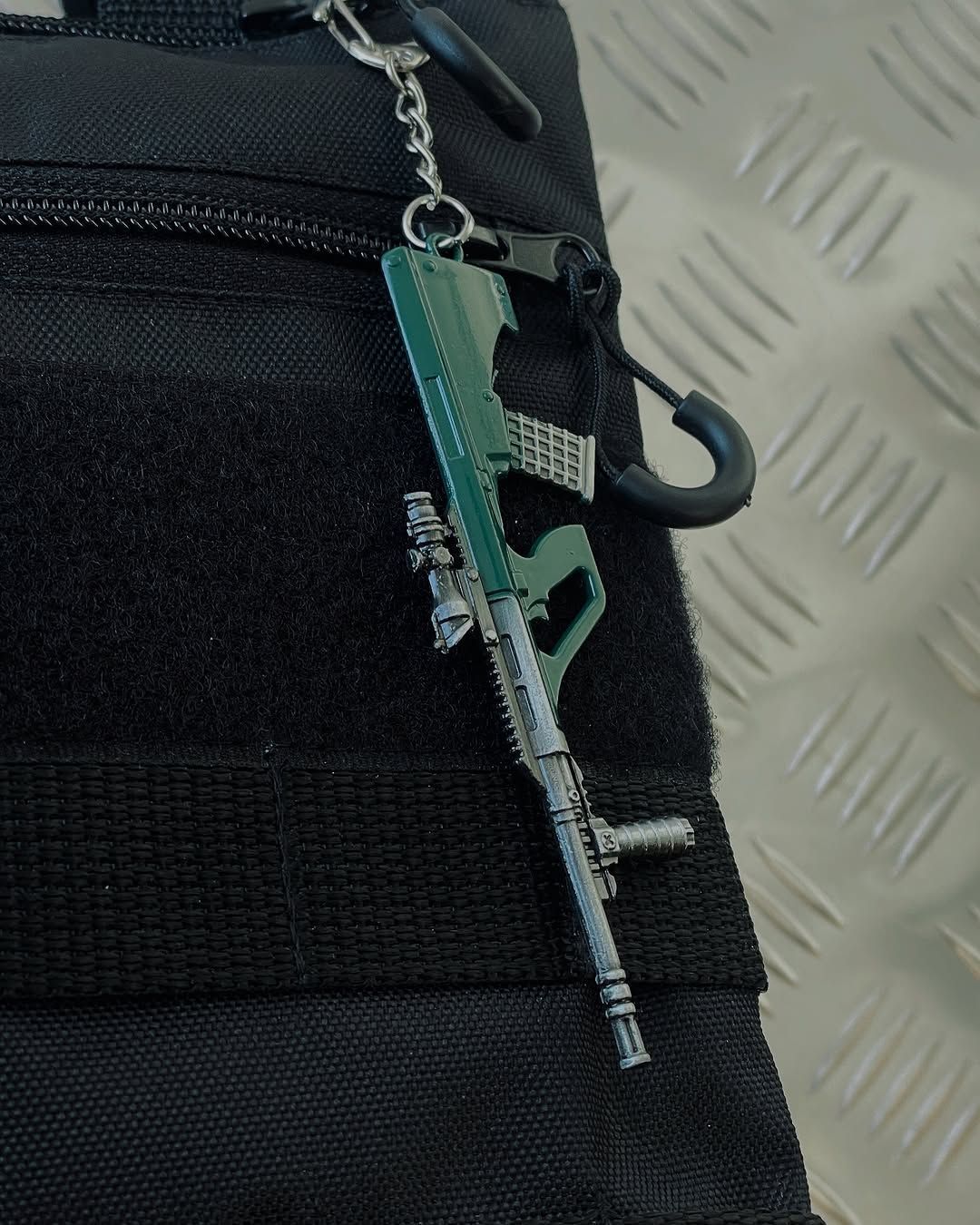 Clickraid™ Steyr AUG Keychain