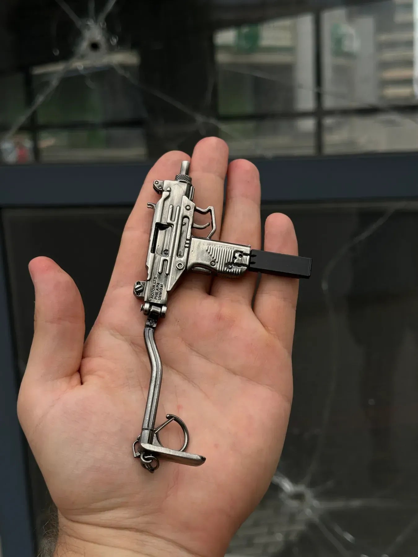 Clickraid™ UZI Detachable Keychain