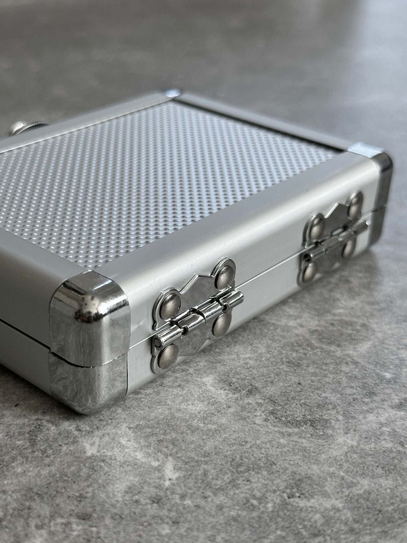 Clickraid™ Metal Keychain Case