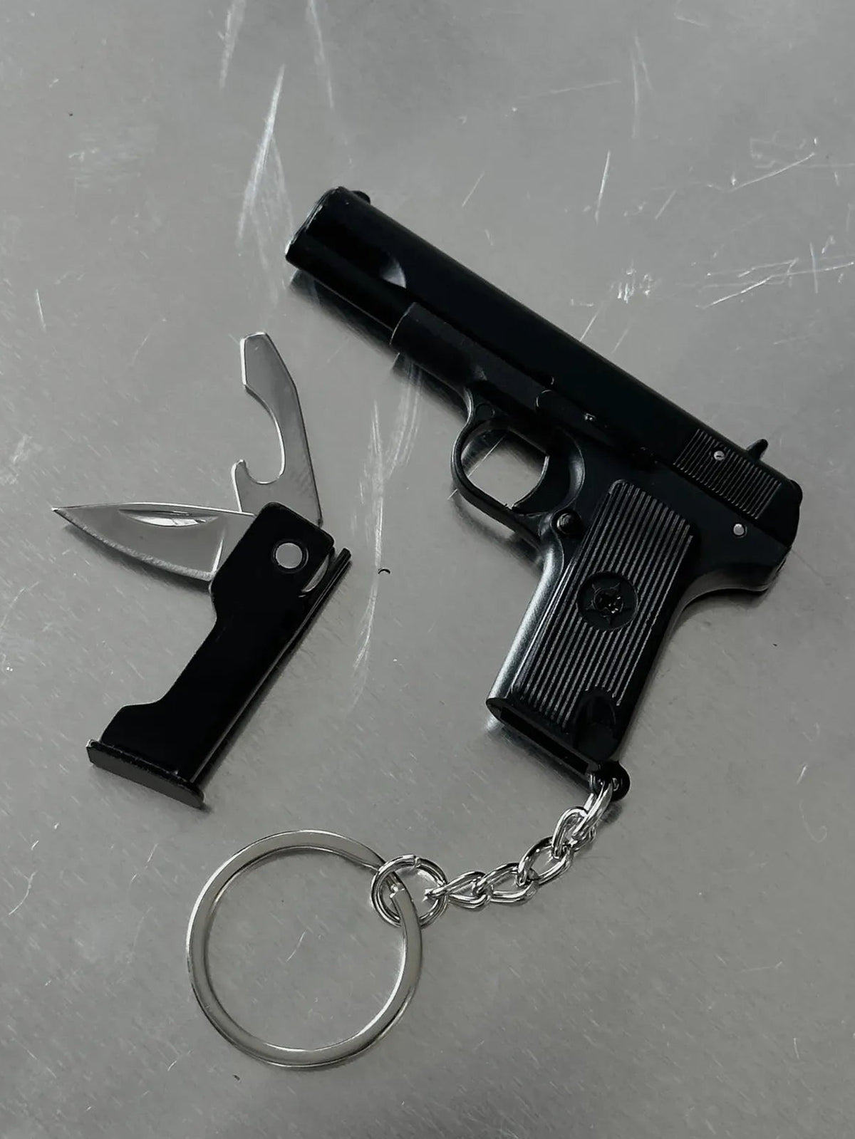 Clickraid™ TT Multi-Tool Keychain
