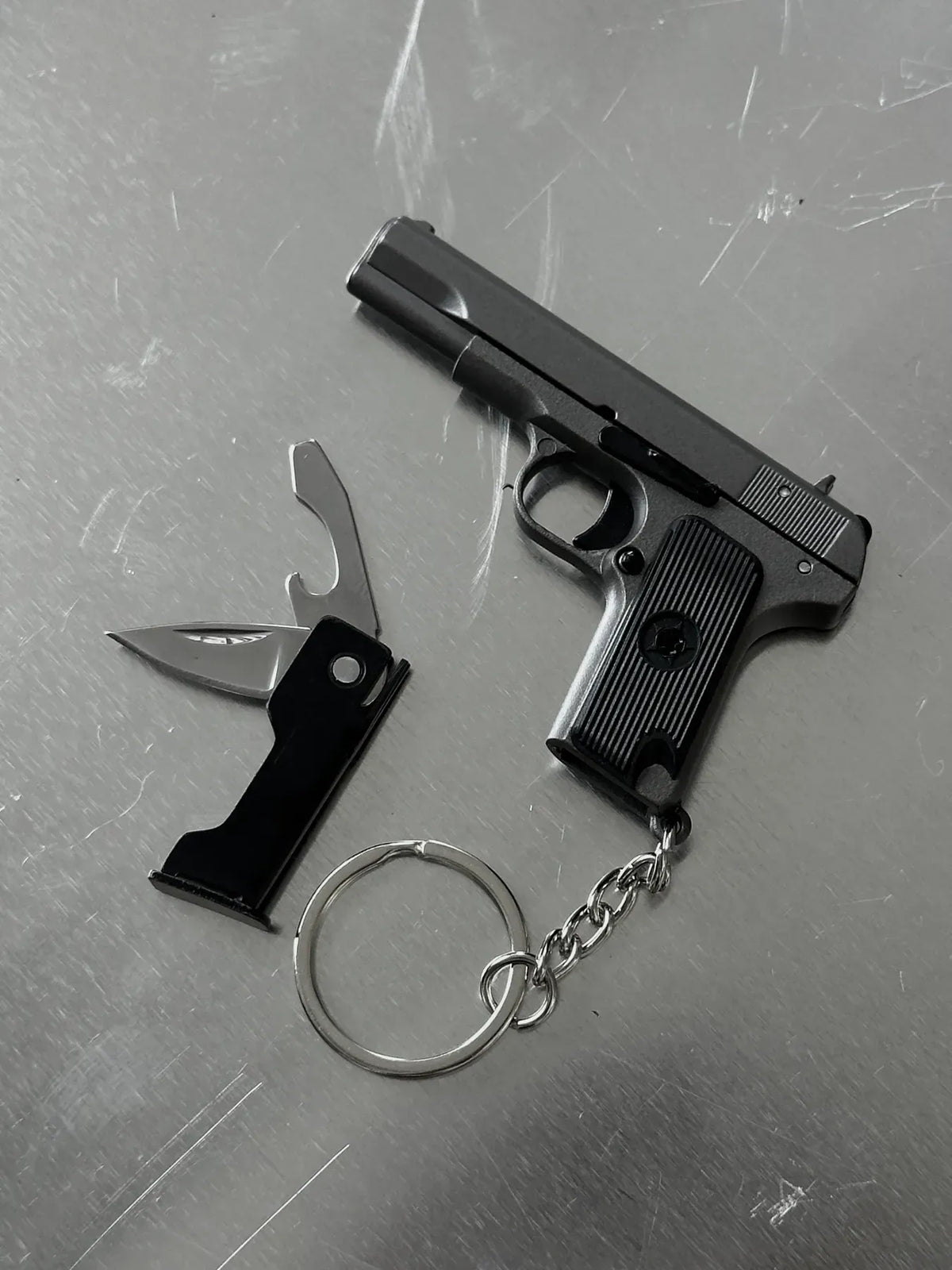 Clickraid™ TT Multi-Tool Keychain