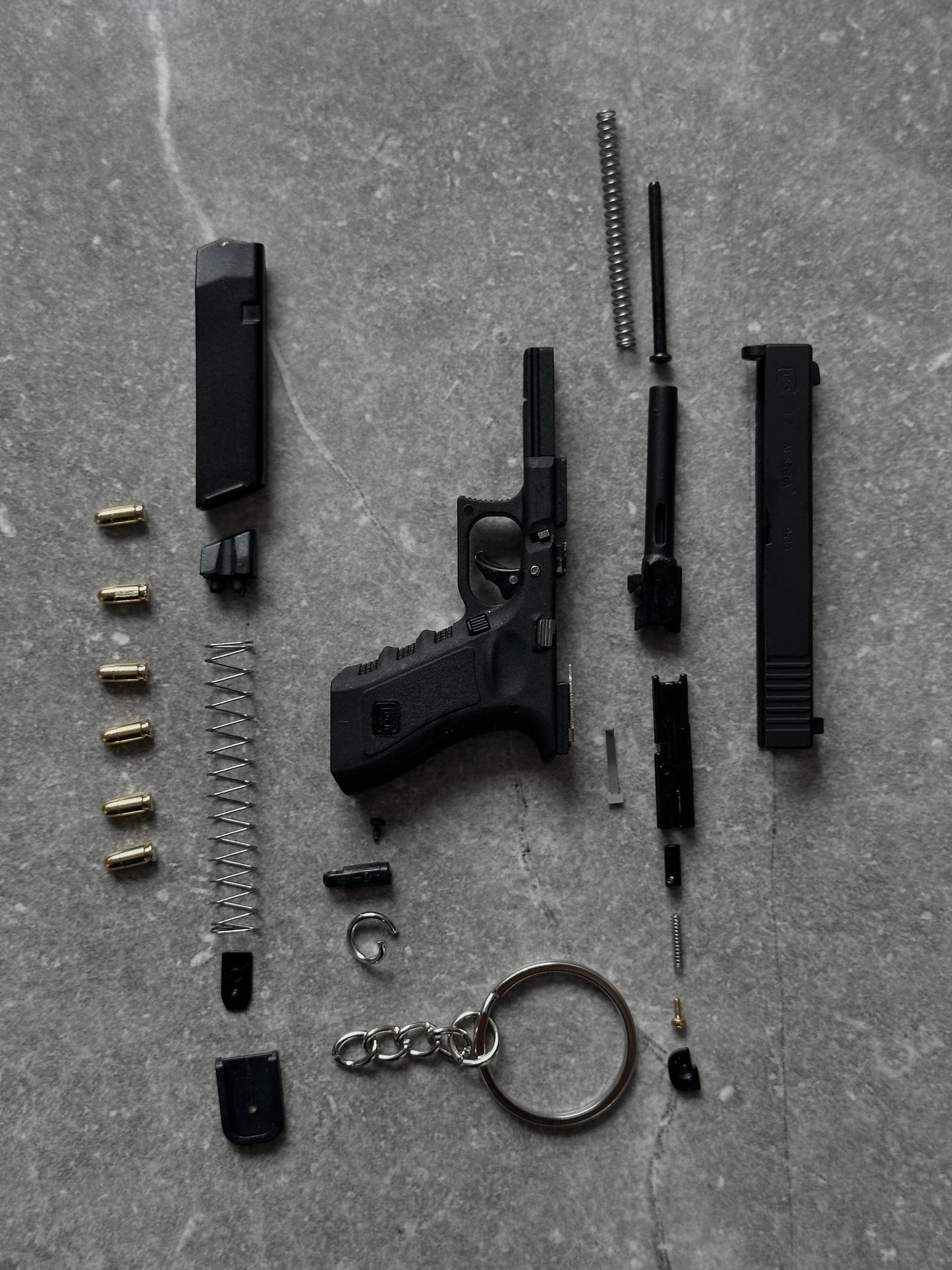 Clickraid™ Glock 17 Ejection Detachable Keychain