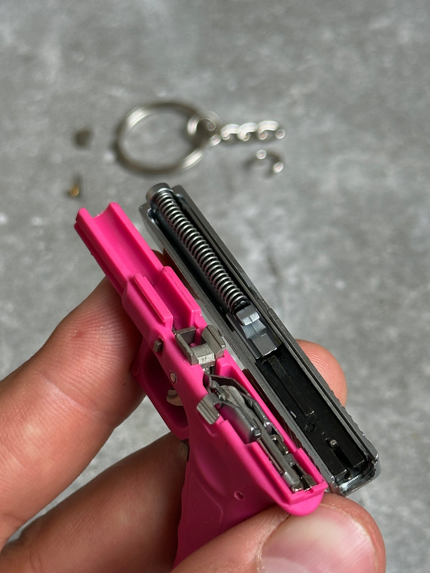 Clickraid™ Glock 17 Ejection Detachable Keychain — Spectrum Edition