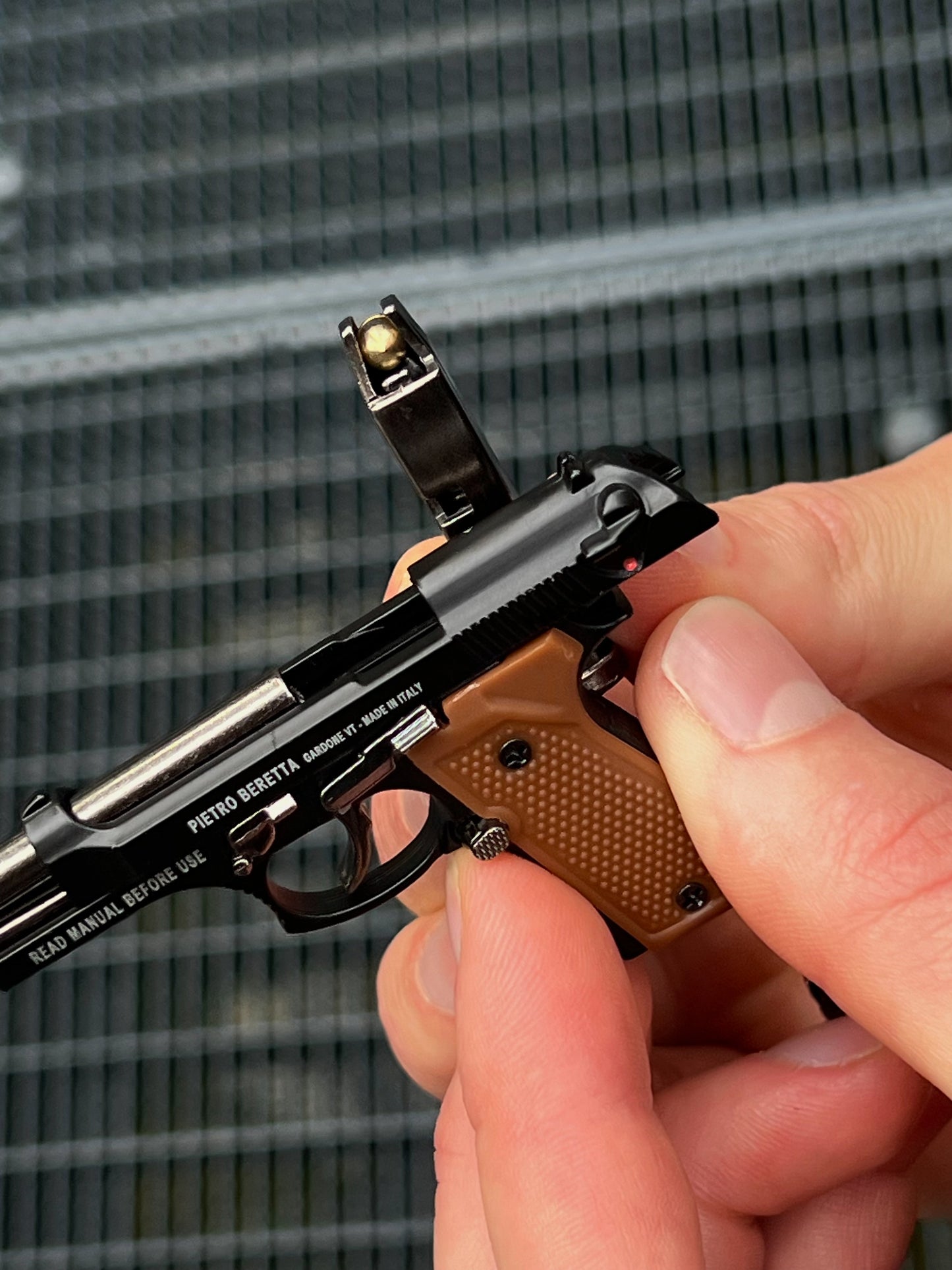 Clickraid™ Beretta Detachable Keychain
