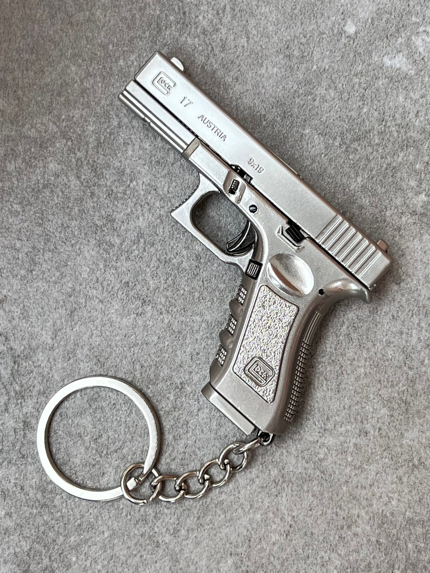 Clickraid™ Glock 17 Detachable Fidget Keychain