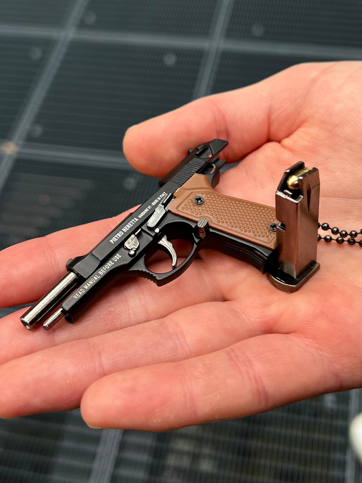 Clickraid™ Beretta Detachable Keychain