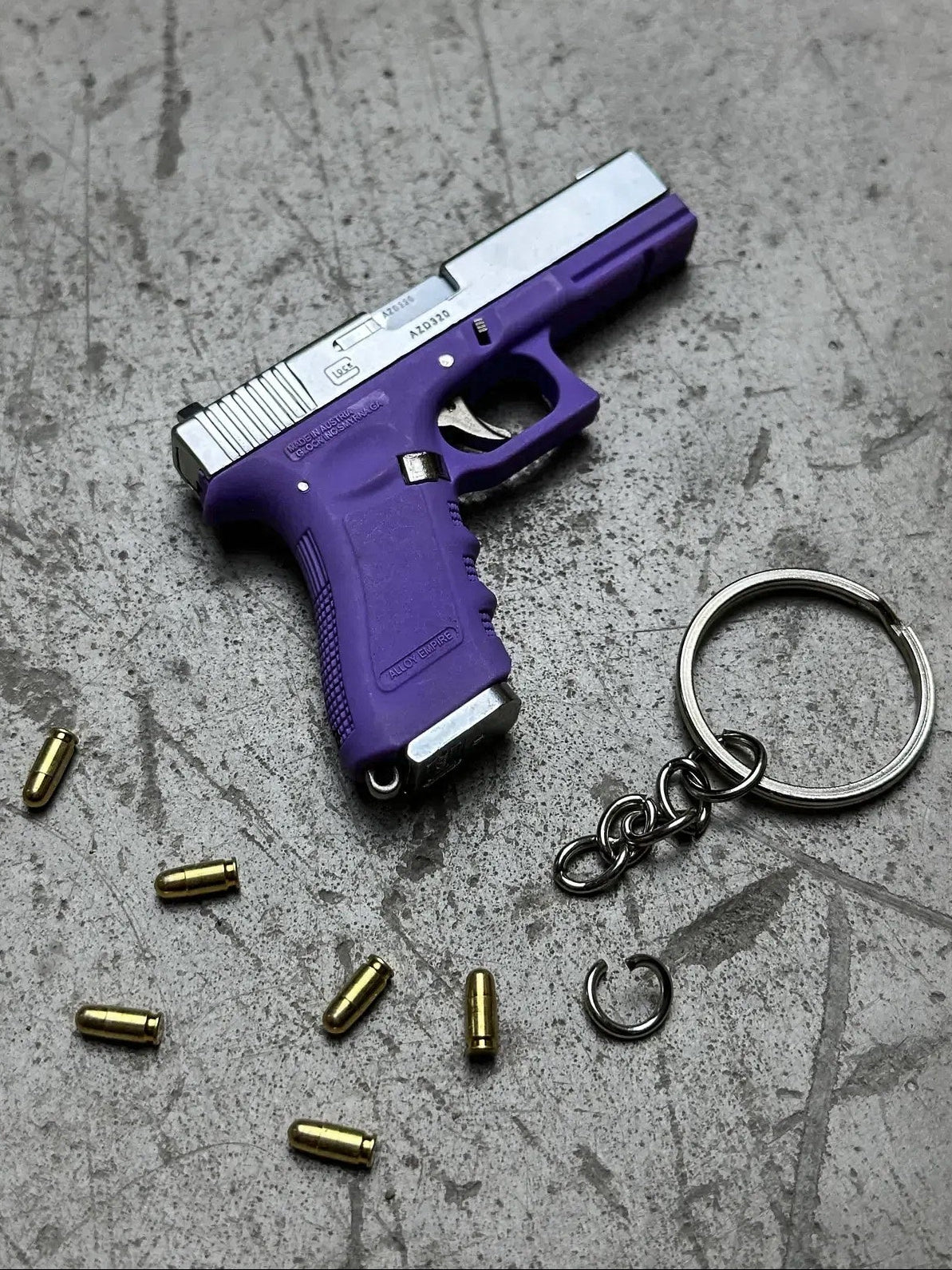 Clickraid™ Glock 17 Ejection Detachable Keychain — Spectrum Edition