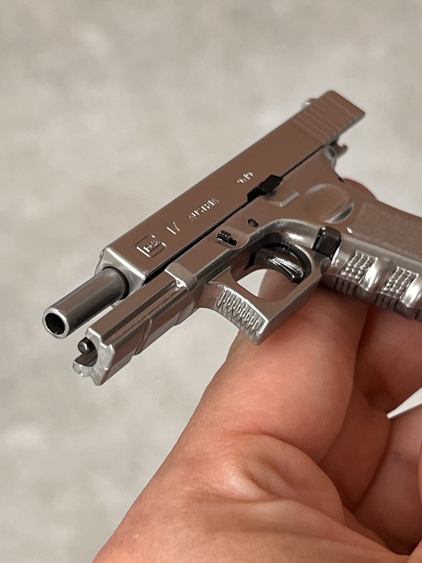Clickraid™ Glock 17 Detachable Fidget Keychain