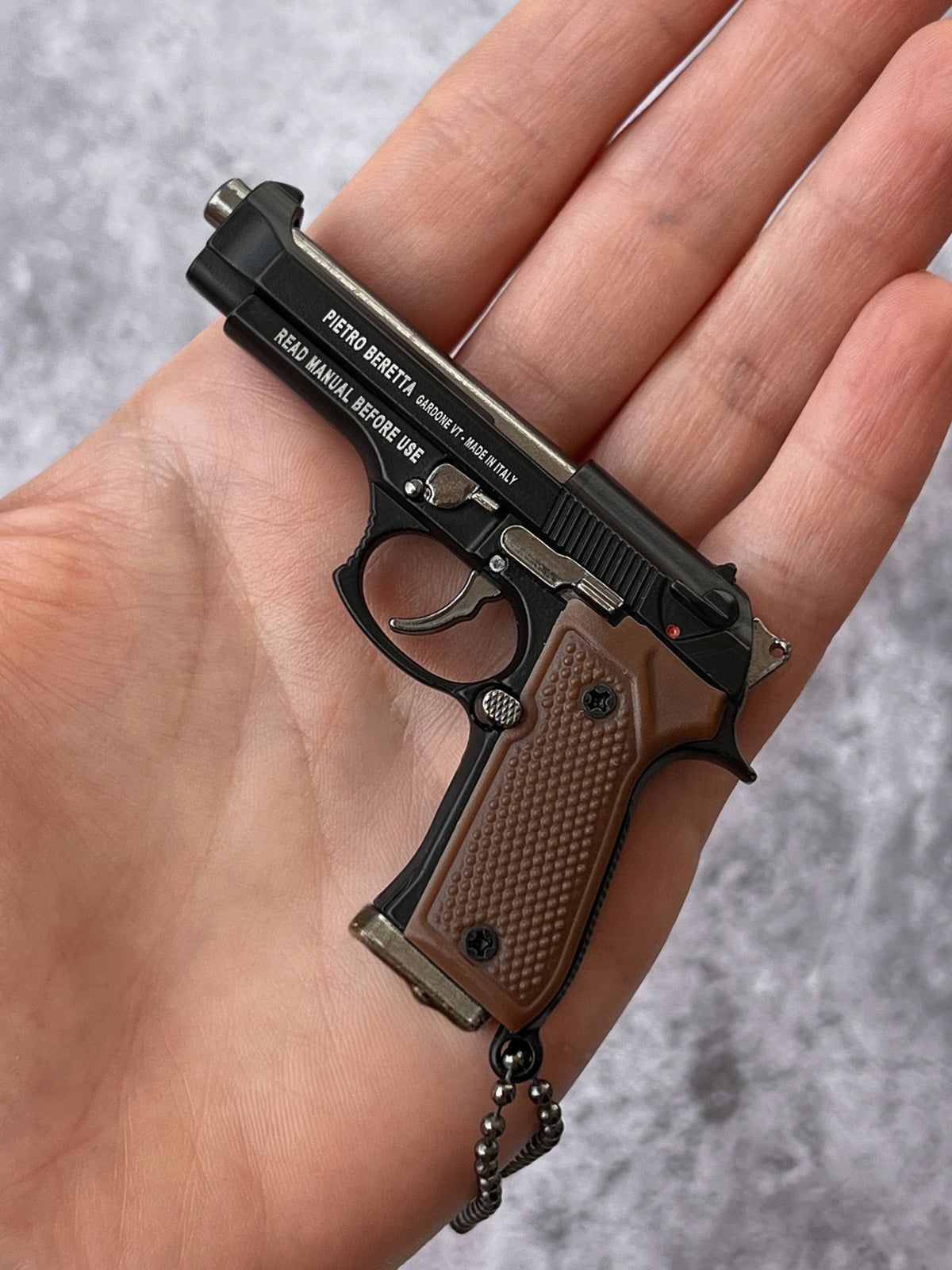 Clickraid™ Beretta Detachable Keychain