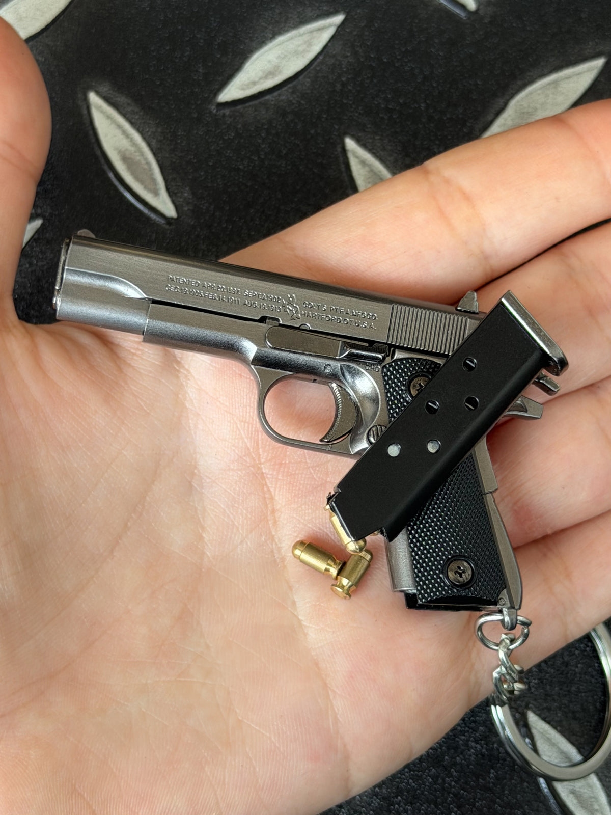 Clickraid™ Colt Ejection Detachable Keychain — Classic Edition