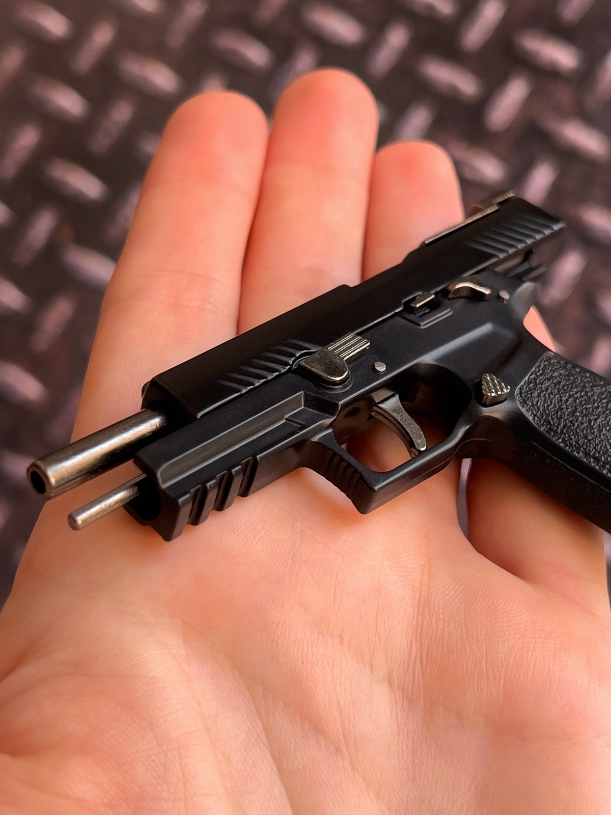Clickraid™ Service Pistol Detachable Keychain