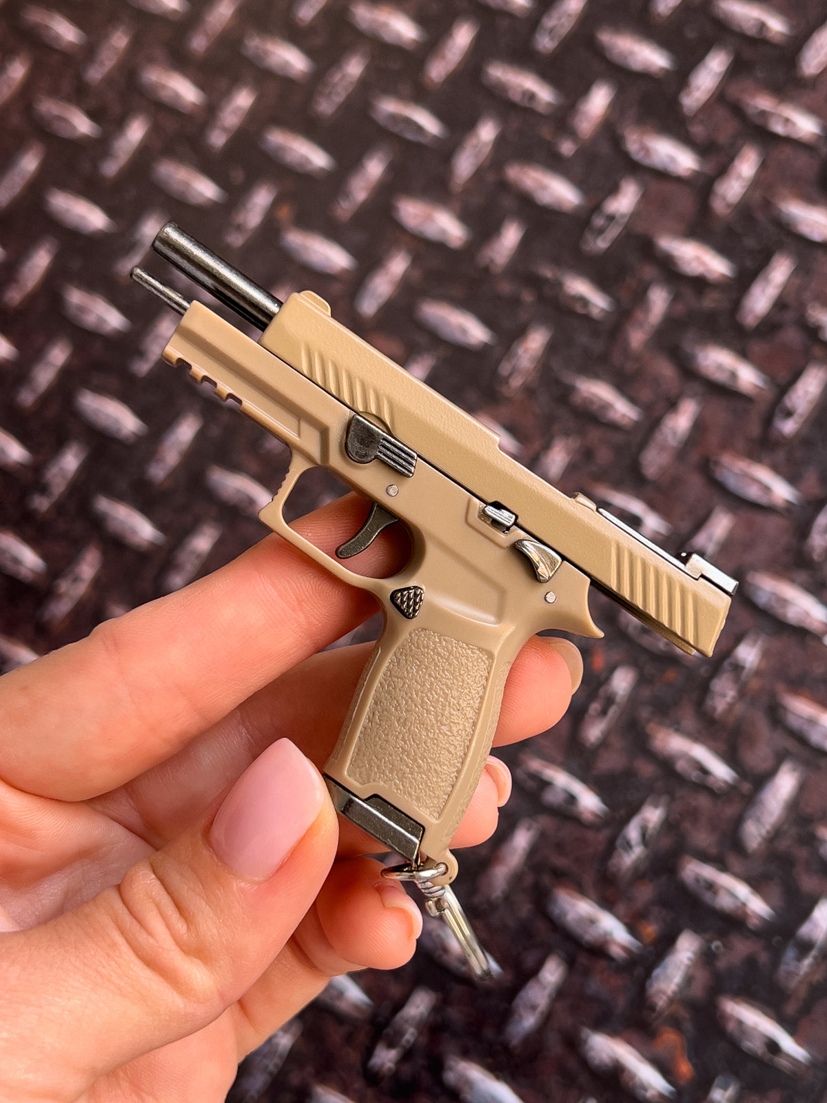 Clickraid™ Service Pistol Detachable Keychain