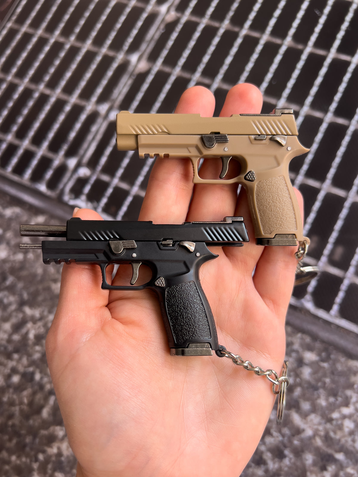 Clickraid™ Service Pistol Detachable Keychain