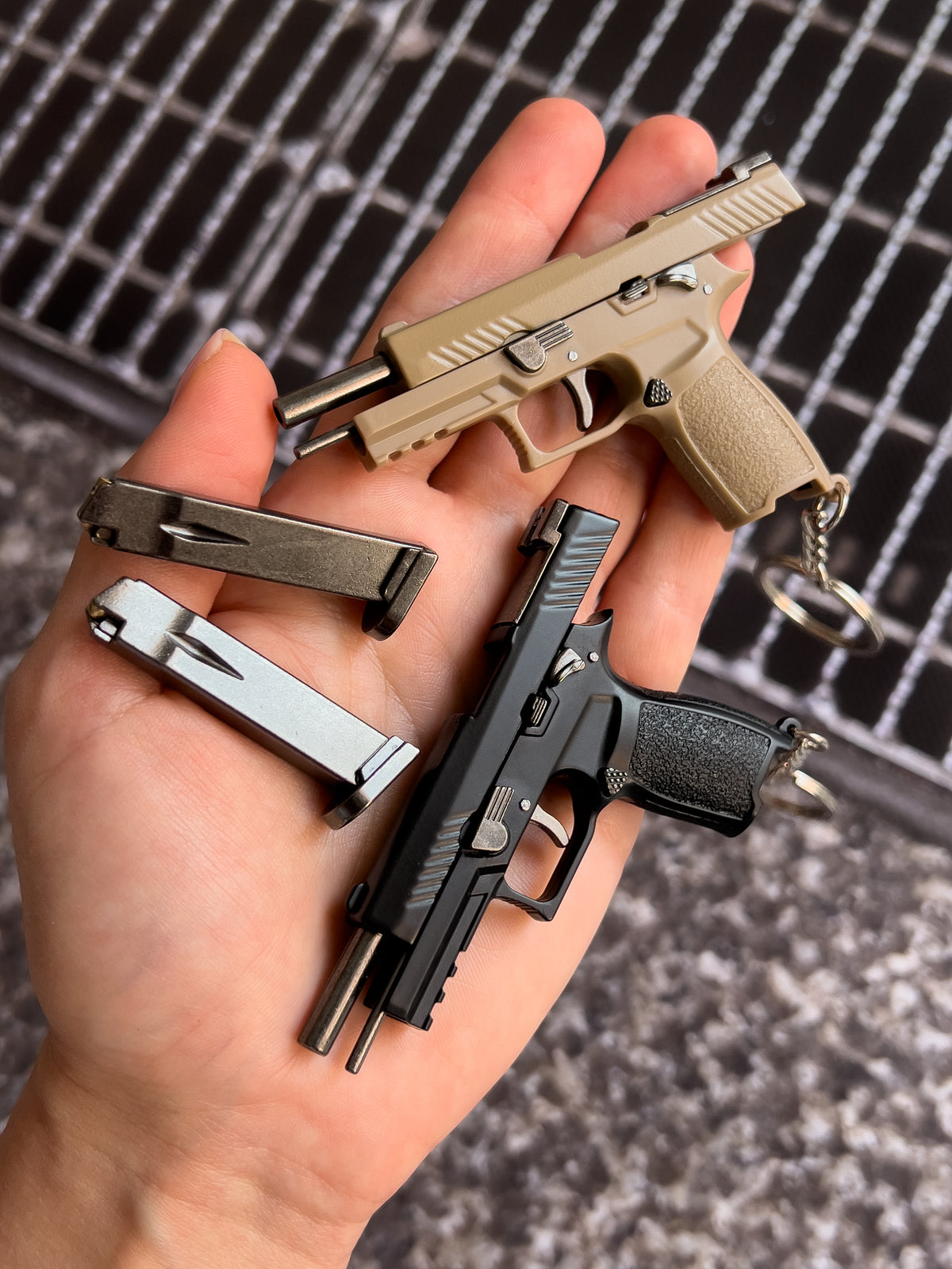 Clickraid™ Service Pistol Detachable Keychain