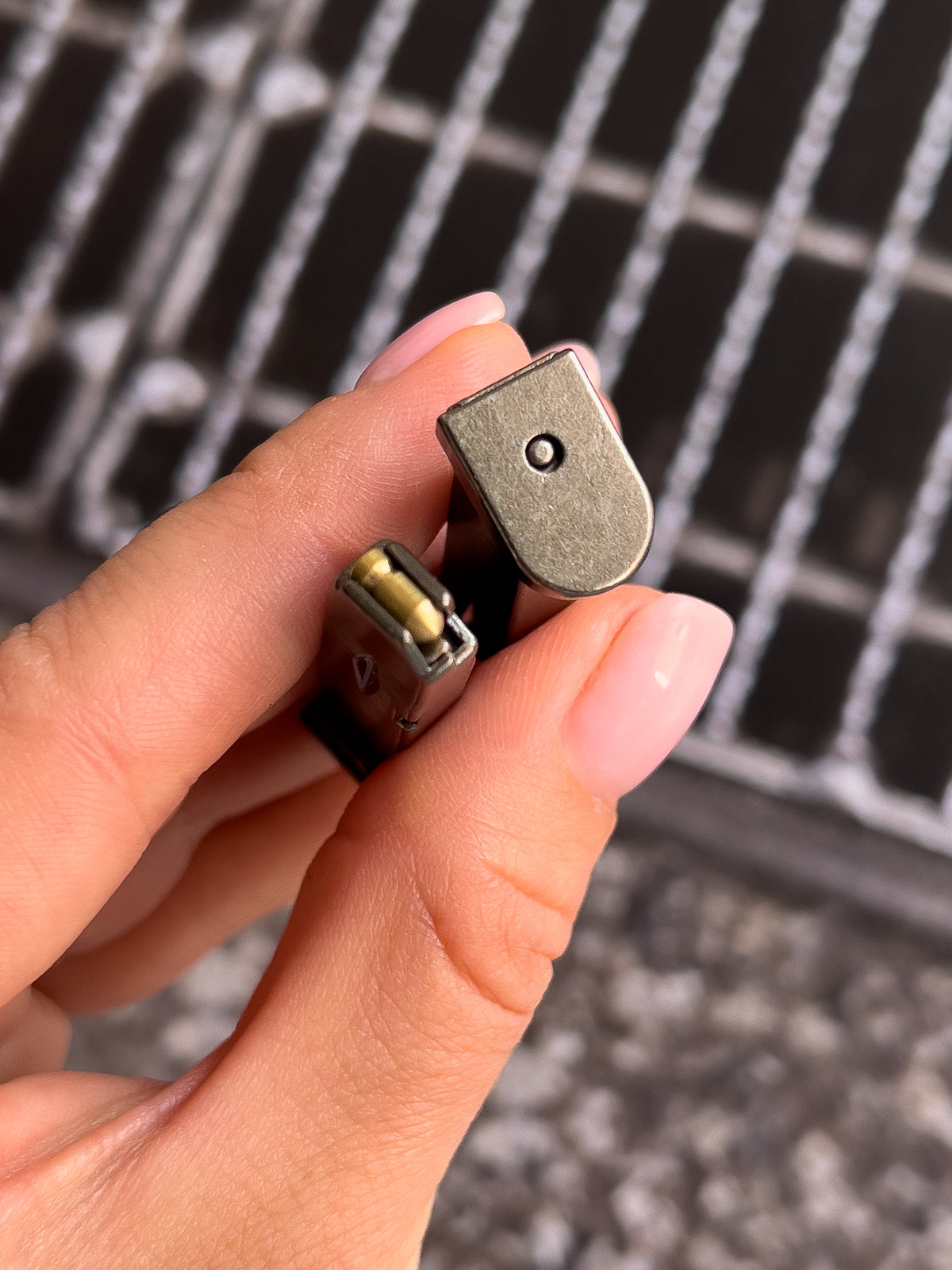 Clickraid™ Service Pistol Detachable Keychain