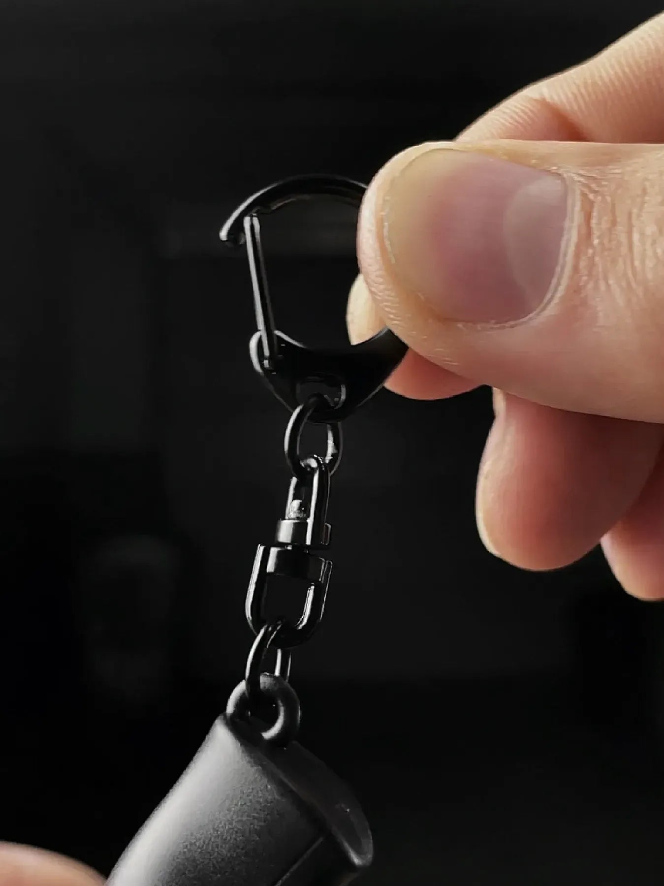Clickraid™ Revolver Keychain