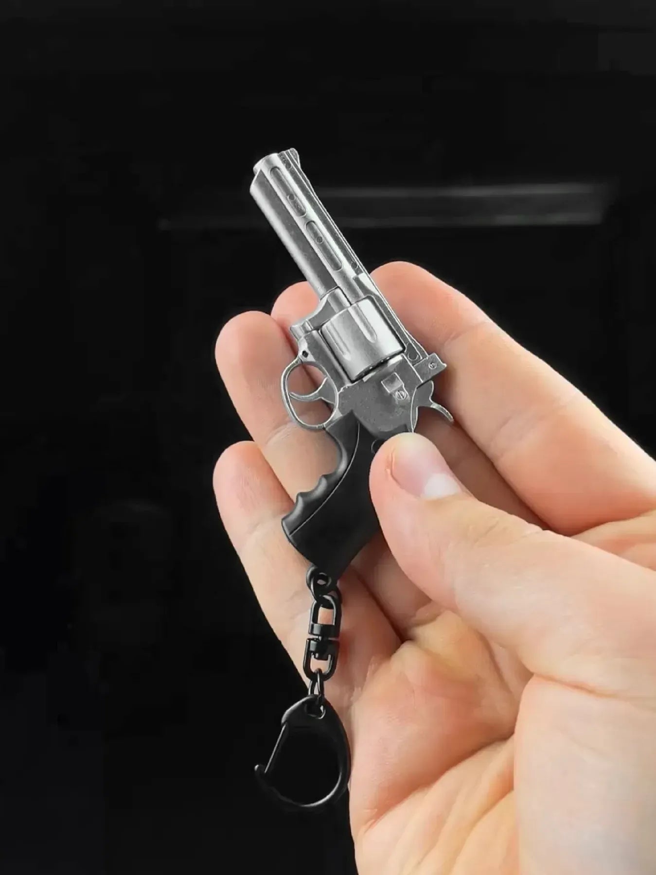 Clickraid™ Revolver Keychain