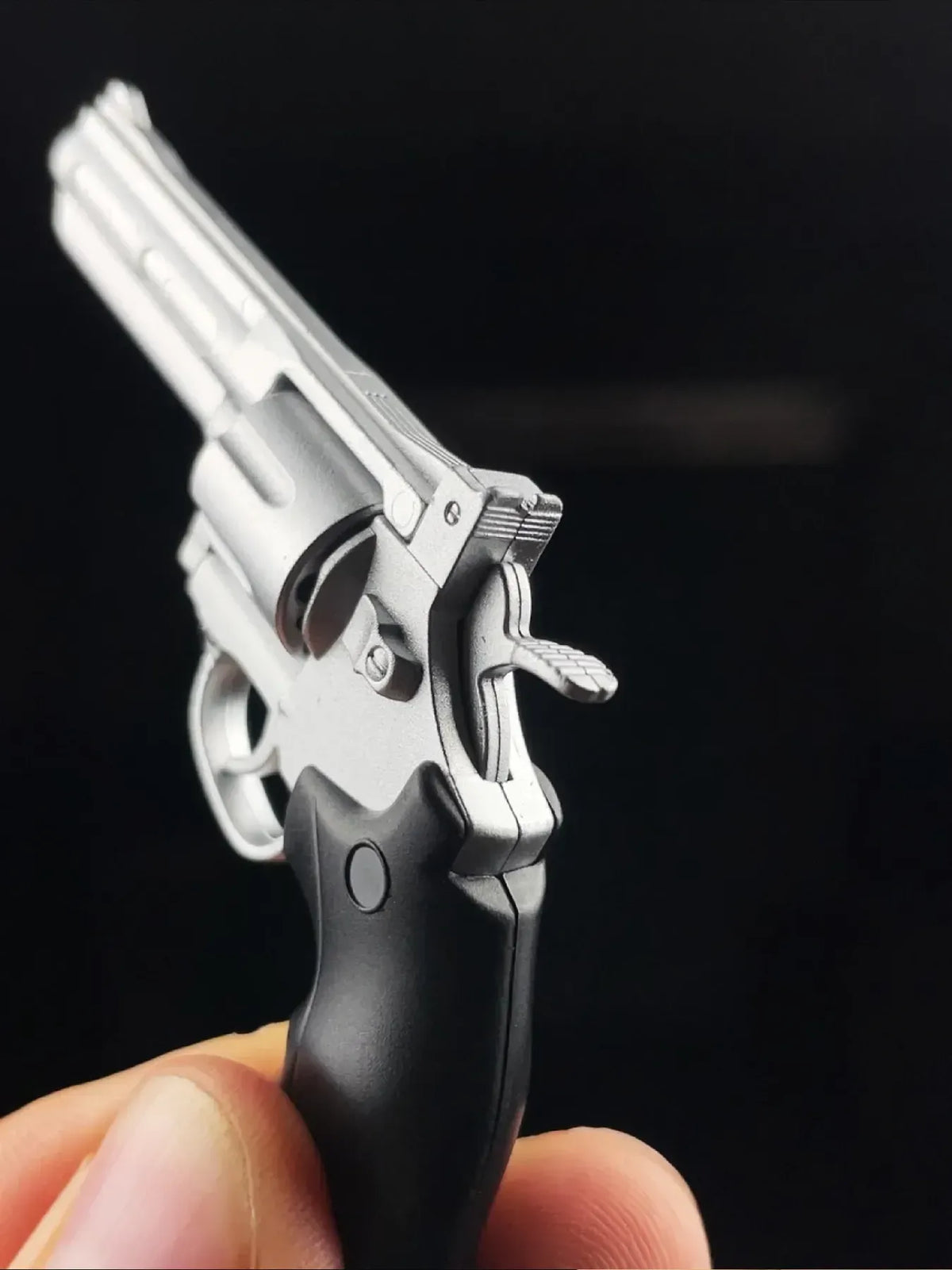 Click Clack Revolver Clickraid™ Revolver Keychain – ClickRaid